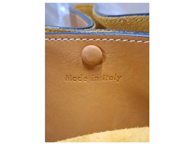 Céline Borsa a spalla mini arricciata Celine in pelle gialla - vista 12