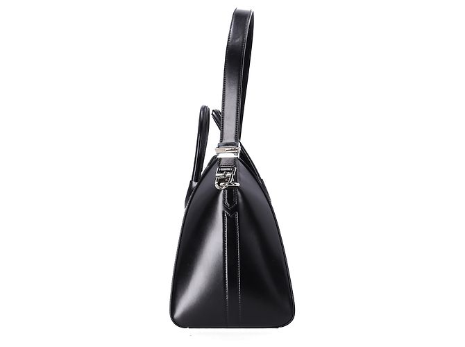 Sac à main Antigona moyen Givenchy en cuir de veau noir - vue 9