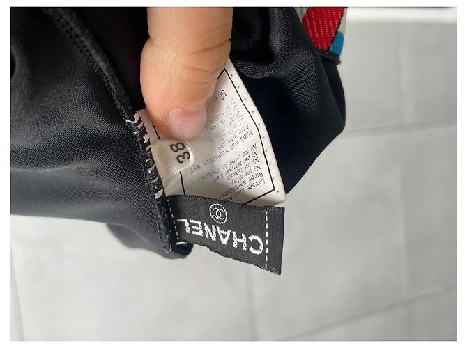 Chanel Einteiler Badeanzug Schwarz Weiß mit weißer CC Stickerei - Ansicht 6