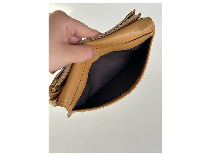 Vintage Loewe Madrid Leather wallet brown Yellow - view 3