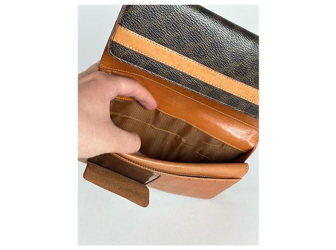 Céline Vintage Celine Triomphe Leather Monogram Wallet Brown - view 9