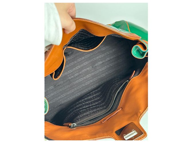 Céline Borsa da viaggio in pelle verniciata vintage Celine Paris verde / marrone - vista 5