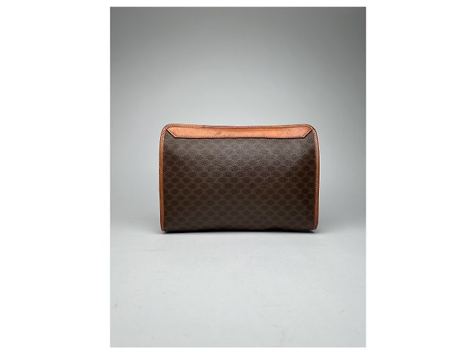 Céline Clutch in pelle vintage Celine Paris monogramma Triomphe marrone - vista 2