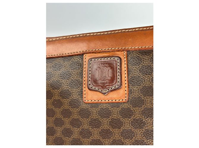 Céline Clutch in pelle vintage Celine Paris monogramma Triomphe marrone - vista 5