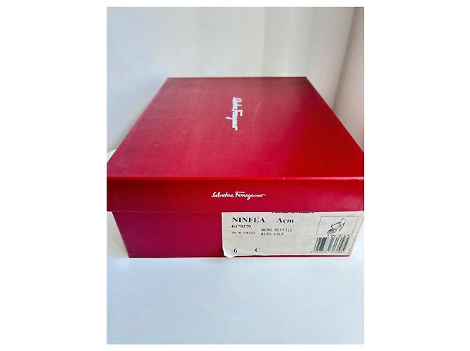 Sandali neri Salvatore Ferragamo - Tacchi Nero - vista 10