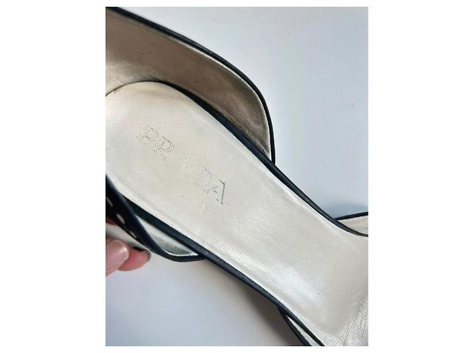 Prada schwarze Slipper mit Kittenheels Größe 36,5/37 - Ansicht 5