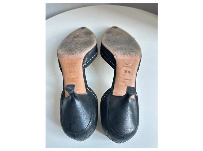 Prada schwarze Slipper mit Kittenheels Größe 36,5/37 - Ansicht 8