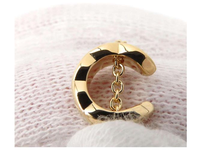 Bracciale charm Coco Crush di Chanel - vista 5