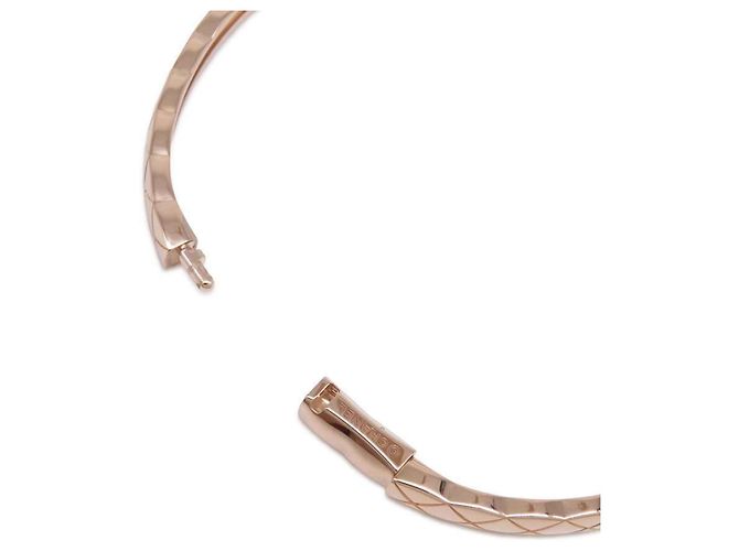 Bracciale charm della collezione Coco Crush di Chanel - vista 5