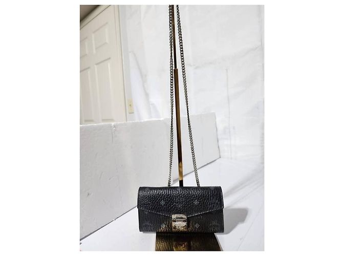 MCM Visetos Große Patricia Geldbörse Mit Kette Schwarz/Grau - Ansicht 4