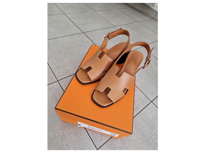 Hermès Elbe Sandalen Camel Leder 37 Kamel - Ansicht 2
