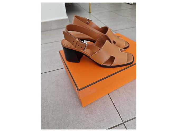 Hermès Elbe Sandalen Camel Leder 37 Kamel - Ansicht 8