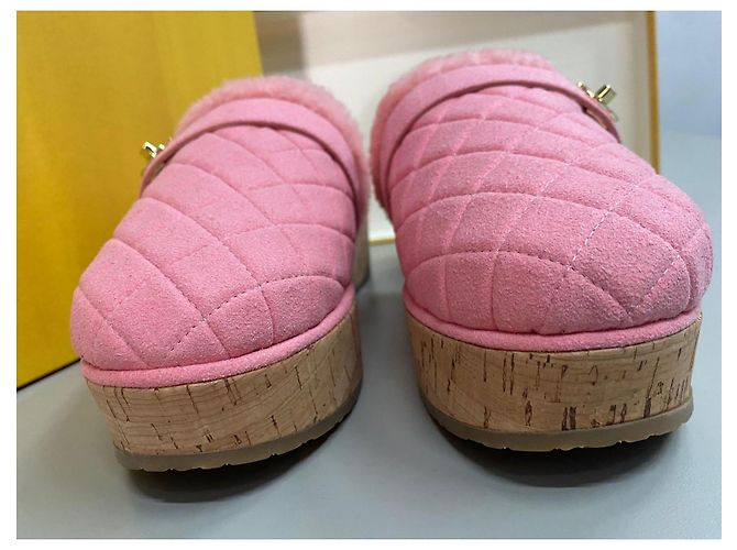 chanel zoccoli in scamosciato e montone rosa - vista 12