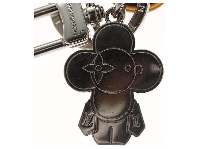 LOUIS VUITTON Monogram Eclipse Vivienne Charm Nero M01469 LV Auth 116995 - vista 7