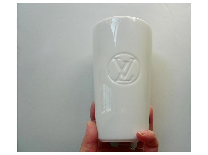 LOUIS VUITTON Porcelain Cup Mug new / Louis Cup White - view 10