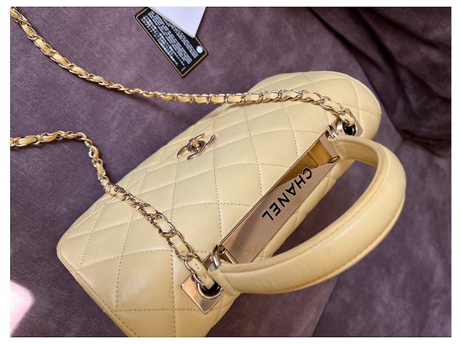 Chanel Trendy CC Borsa a Mano - Limone Giallo - vista 5