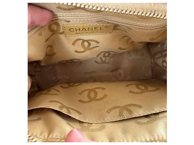 Borsa a mano Chanel con cucitura selvaggia beige - vista 12