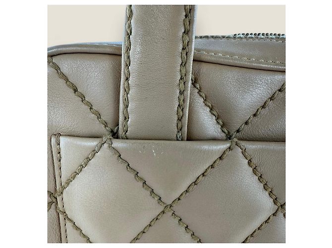 Borsa a mano Chanel con cucitura selvaggia beige - vista 21