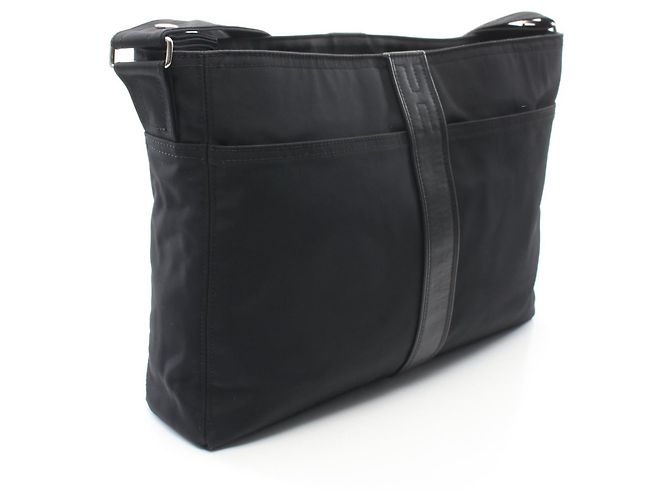 Borsa a spalla in nylon e pelle Basas MM di Hermès Acapulco Nero - vista 2