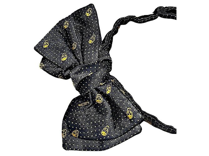 Papillon in seta nera con teschio autentico Alexander McQueen Nero - vista 2