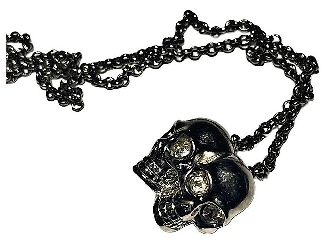 Echter Alexander McQueen seltener silberner Doppel-Swarovski-Schädel-Halskette Silber Hardware - Ansicht 3