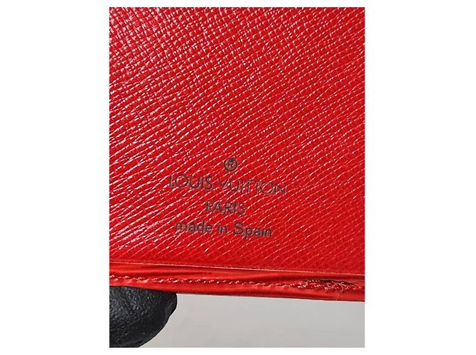 Billetera de cheques de cuero Epi Louis Vuitton roja - vista 7