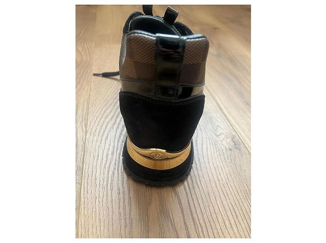 Louis Vuitton Run Away Sneaker Schwarz Leder - Ansicht 2