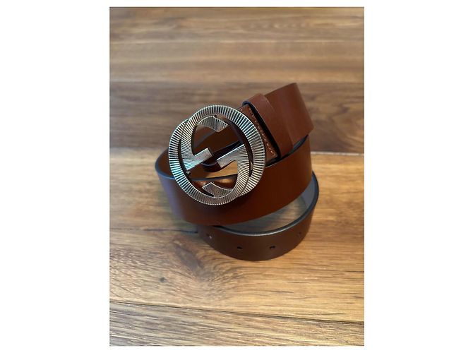 Gucci GG Gürtel aus braunem Leder - Ansicht 2