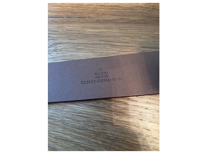 Gucci GG Gürtel aus braunem Leder - Ansicht 6