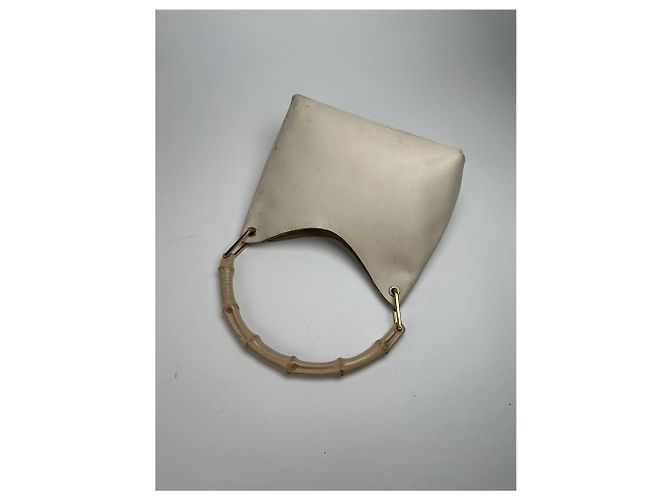 Bamboo Vintage Gucci Lederhandtasche mit Bambus in Weiß - Ansicht 12