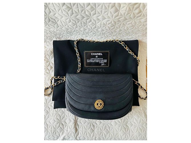 Borsa Chanel Demi Lune nera Nero - vista 4