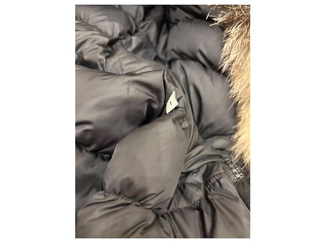 Giacca Moncler Blavet Nera con Pelliccia di Volpe Nero - vista 7