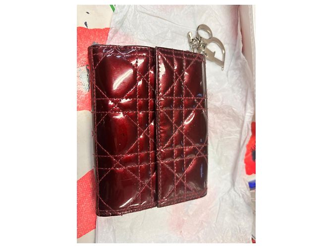 Dior Lady Dior Geldbörse Dunkelrot Lackleder Bordeaux - Ansicht 4