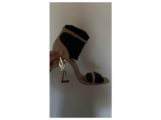 Sandali Yves Saint Laurent Opyum Beige Nubuck 40 - vista 3