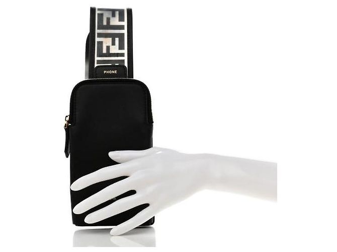 Funda de cinturón para teléfono celular FENDI TPU FF Vitello Grace negra Negro - vista 3