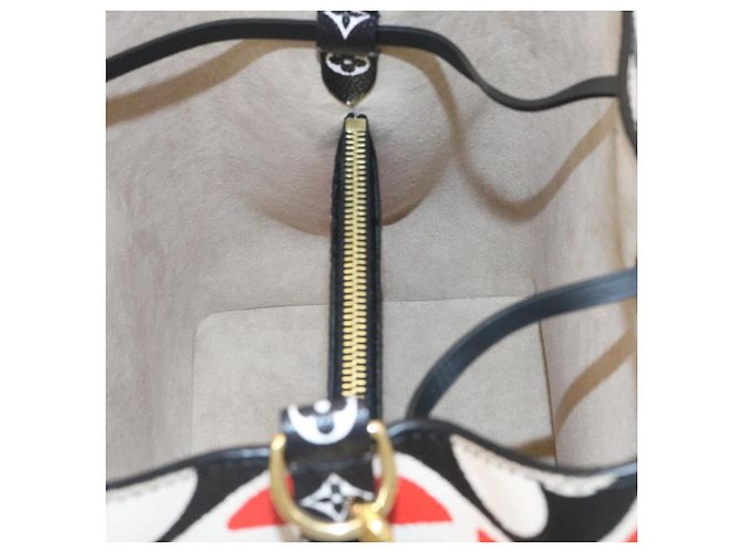 Néonoé LOUIS VUITTON Monogram Géant LV Clafoutis Neo Noe Sac à Dos Rouge Auth 29182S Monogramme - vue 18