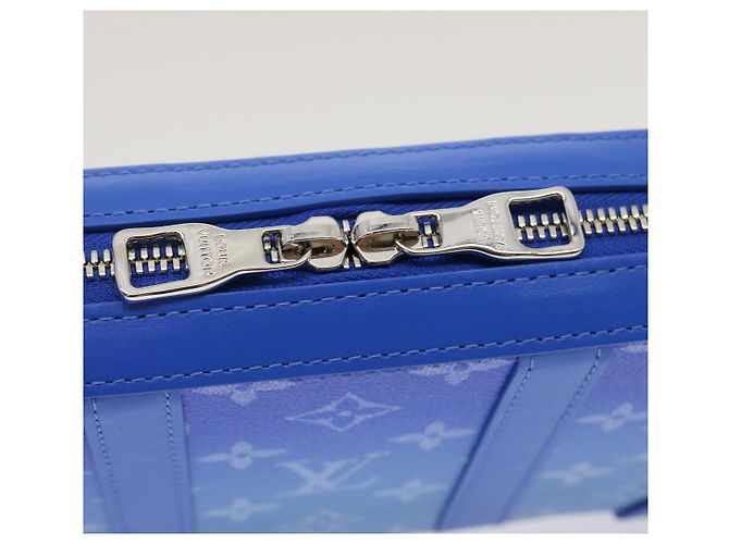 LOUIS VUITTON Monogram Clouds Soft Trunk Wallet Borsa a Spalla M45432 Auth 29570S Blu - vista 8