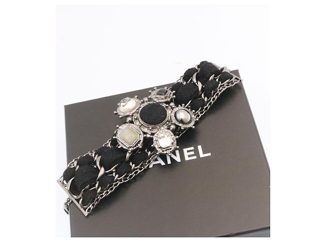 Chanel Bracciale rigido in metallo nero CC Auth am1441sSA - vista 9