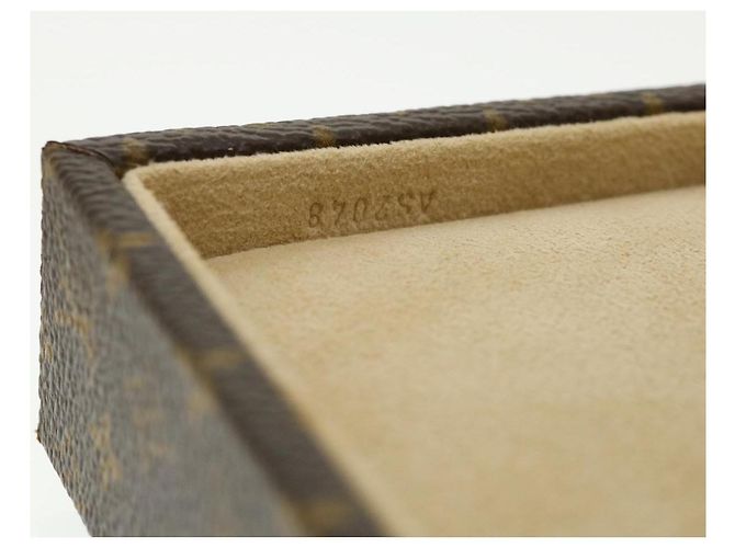 BOÎTE À BIJOUX Monogram LOUIS VUITTON LV Auth yk5857SA Monogramme - vue 11