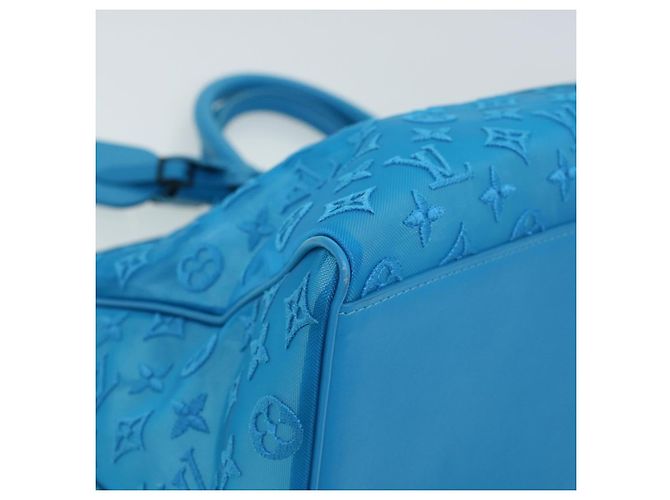 LOUIS VUITTON Borsa Keepall Triangle 50 Boston in rete blu turchese M45048 42050S - vista 15
