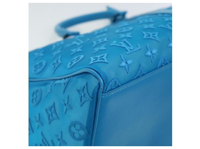 LOUIS VUITTON Borsa Keepall Triangle 50 Boston in rete blu turchese M45048 42050S - vista 17