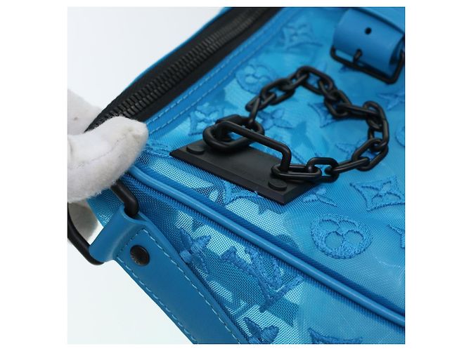 LOUIS VUITTON Borsa Keepall Triangle 50 Boston in rete blu turchese M45048 42050S - vista 9