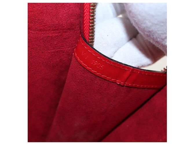LOUIS VUITTON Bolsa de Ombro Epi Lussac Vermelha M52287 LV Auth sw322 Vermelho - vista 12
