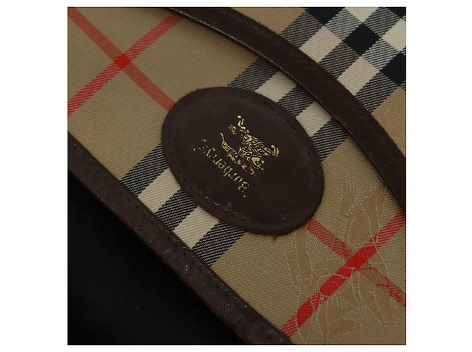 Autre Marque Borsa a Spalla Burberrys Nova Check in Tela Beige Oro Auth 117545 D'oro - vista 16