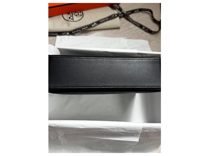 HERMÈS KELLY POCHETTE 2023 HSS NERO SWIFT GRIGIO PERLA - vista 10