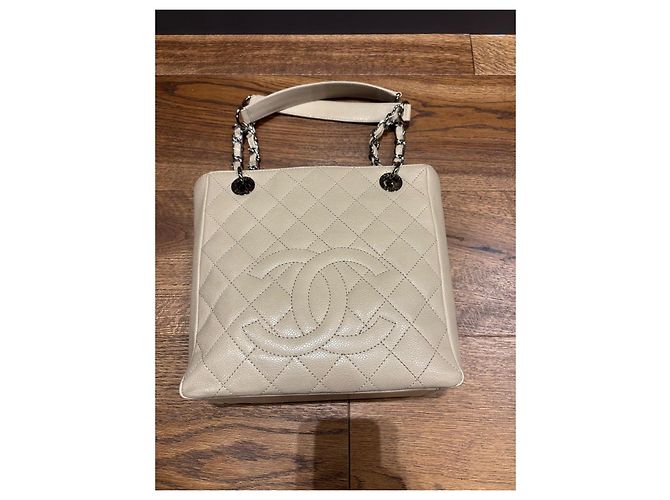 Borsa da shopping Petit Chanel Beige - vista 15