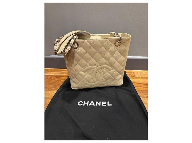 Borsa da shopping Petit Chanel Beige - vista 2