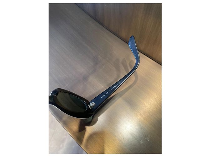 Occhiali da sole Chanel neri e bianchi in plastica Nero Bianco - vista 6