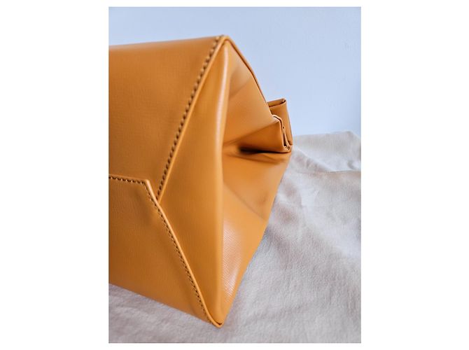 Borsa da sandwich Louis Vuitton uomo sfilata 2024 Arancione - vista 3