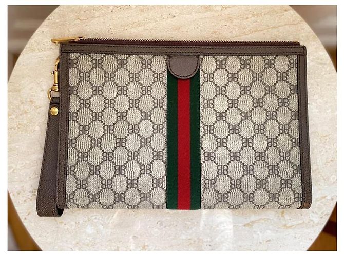 Clutch Gucci x Balenciaga Hackers Project Monogram Marrone - vista 8